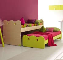 Pull-out double bed